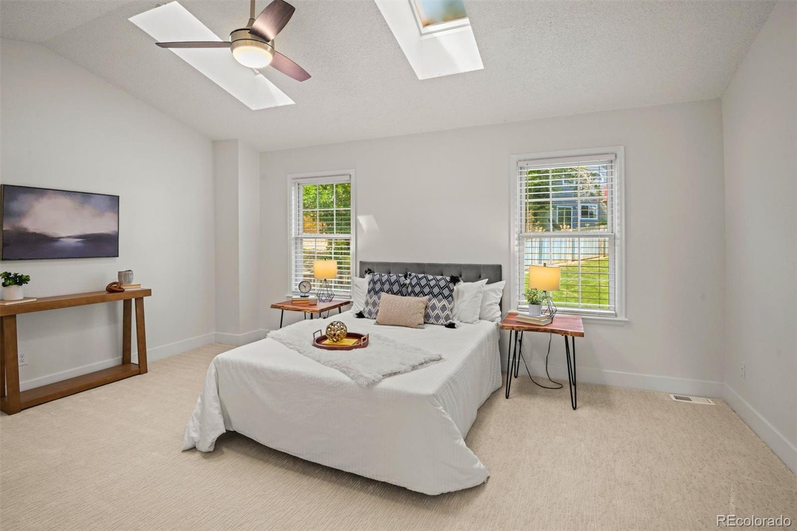 9246 W Ontario Drive