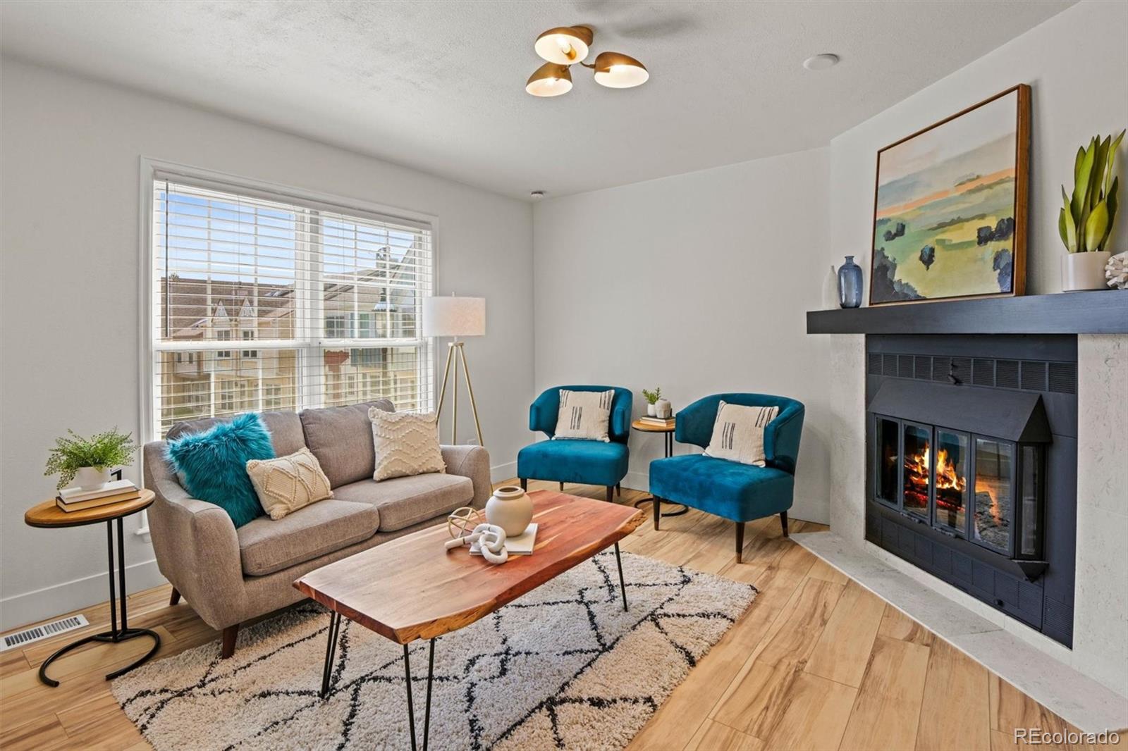 9246 W Ontario Drive