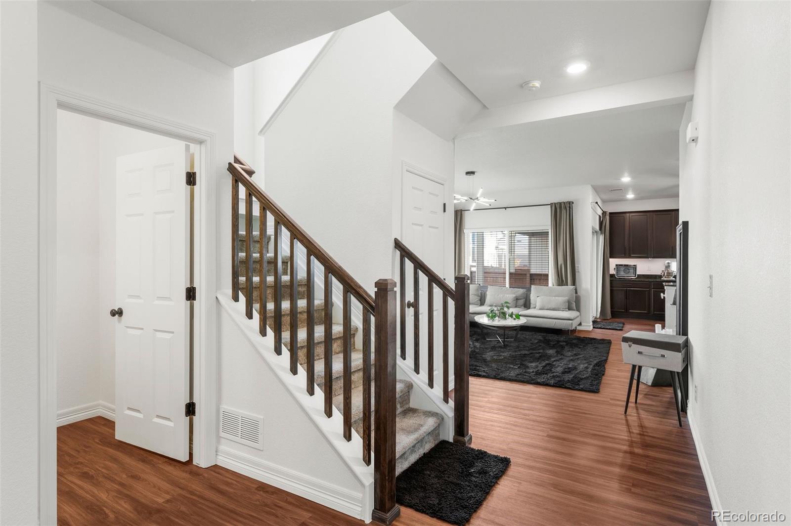 10226 Worchester Street