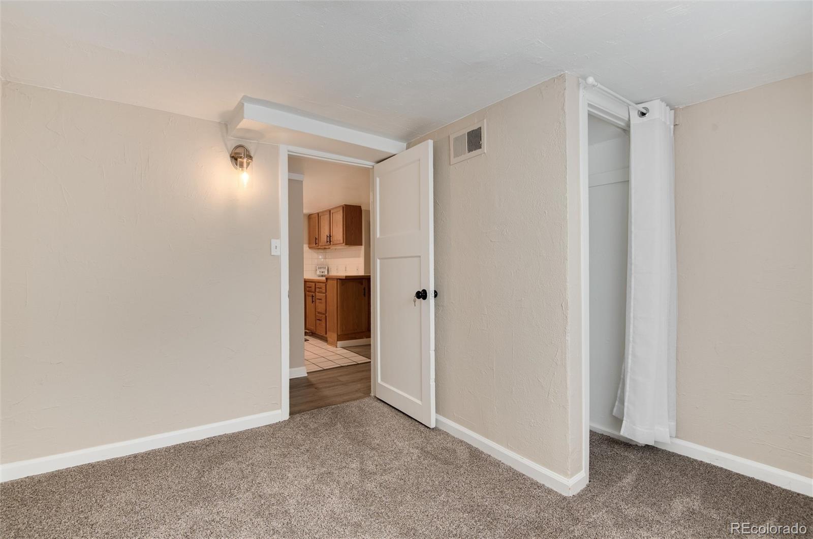 2754 S Sherman Street