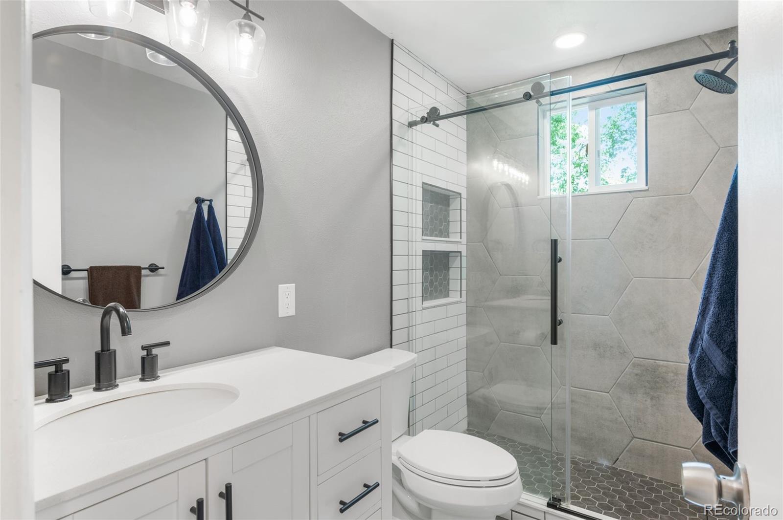 7700 W Glasgow Place Unit: 1C