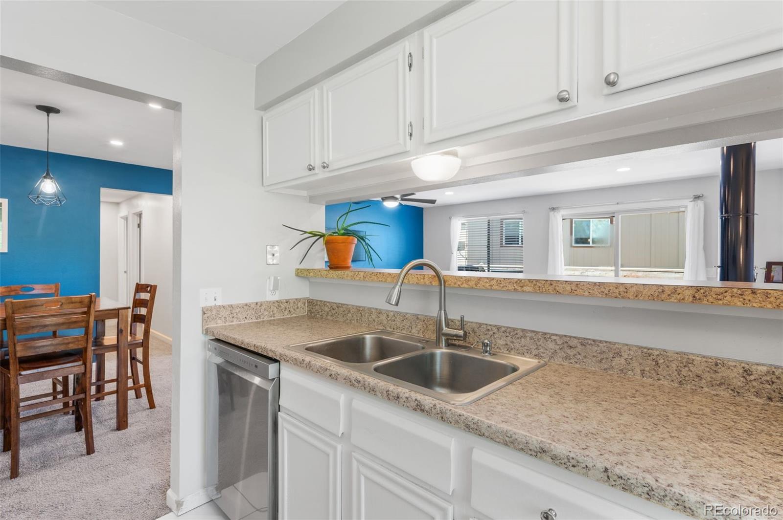 7700 W Glasgow Place Unit: 1C