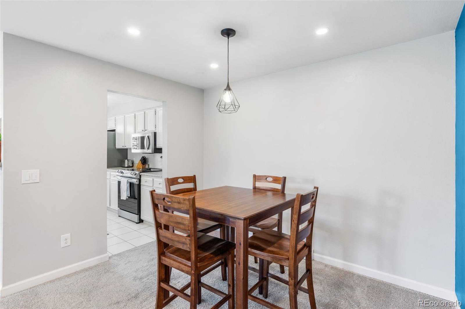 7700 W Glasgow Place Unit: 1C