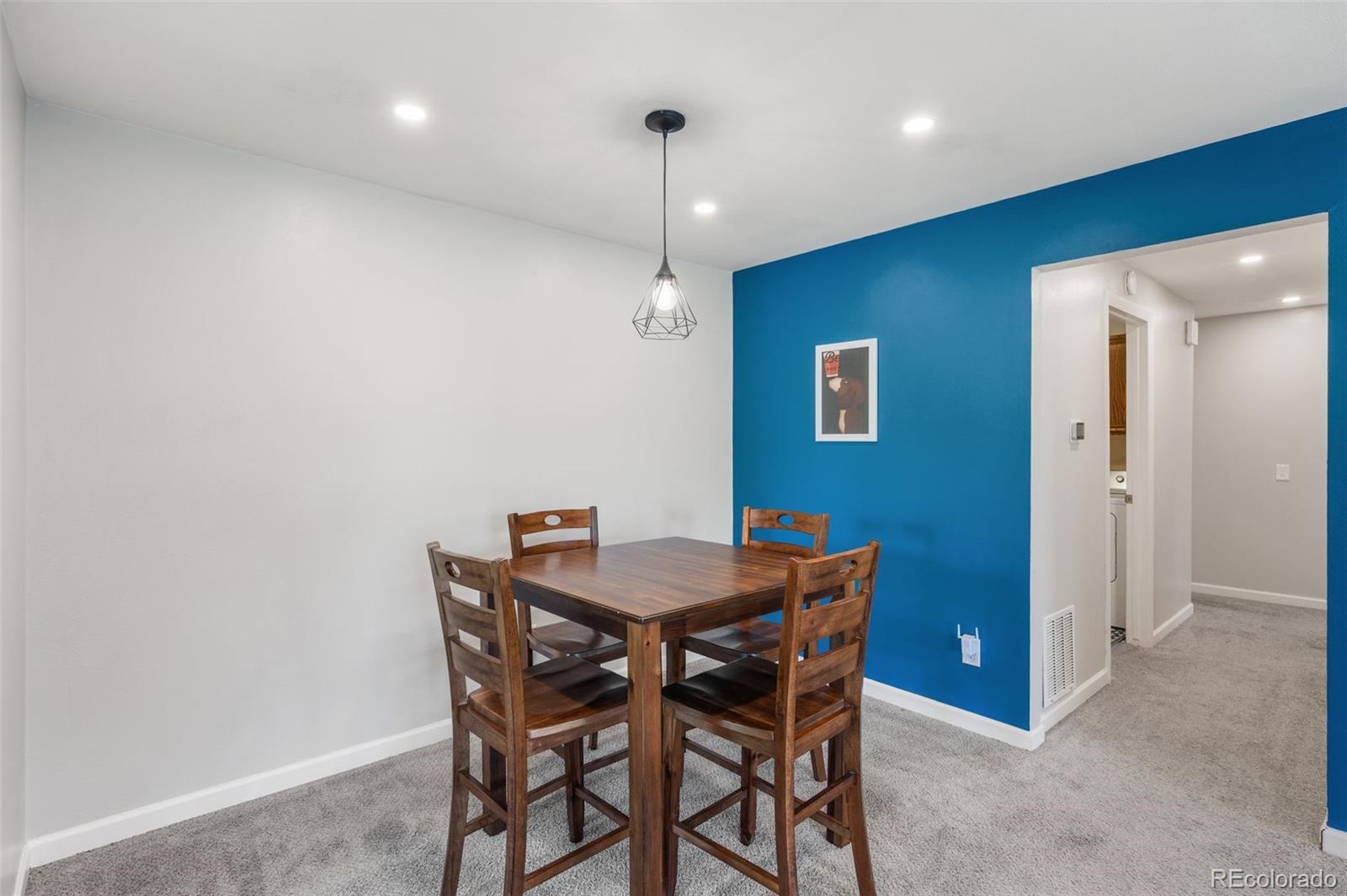 7700 W Glasgow Place Unit: 1C