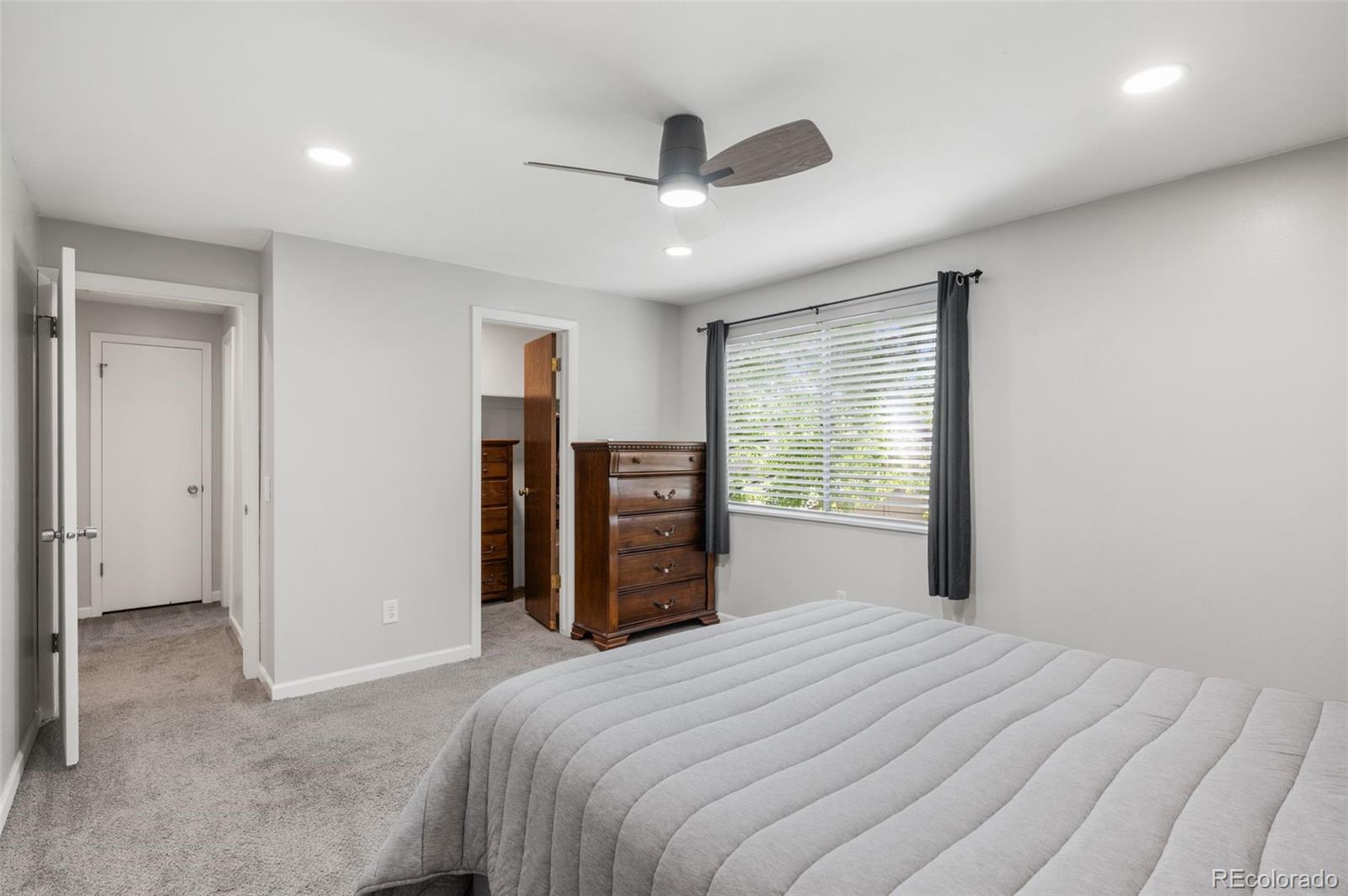 7700 W Glasgow Place Unit: 1C