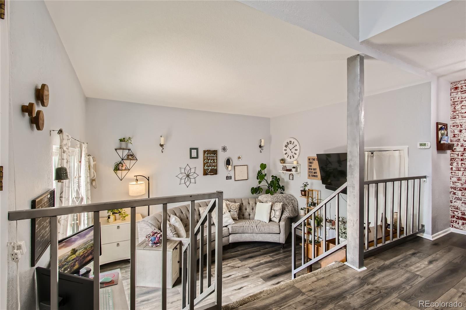 1315 Estes Street Unit: 15C