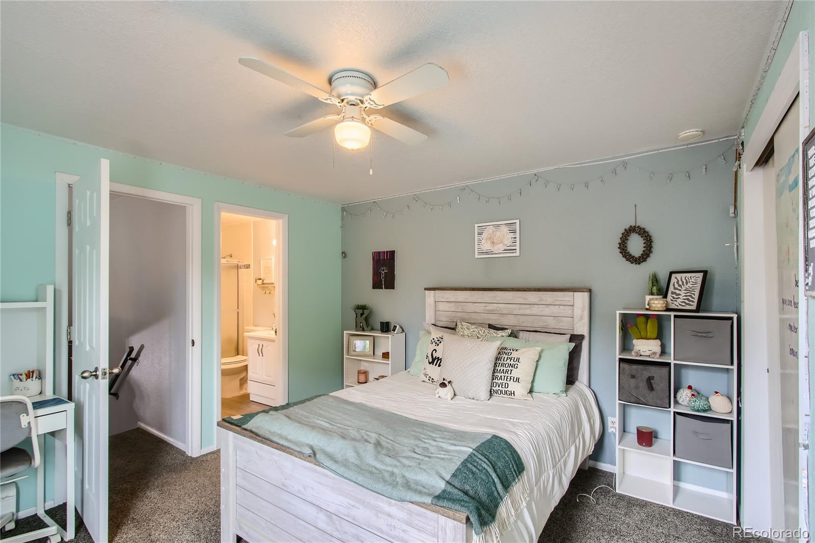 1315 Estes Street Unit: 15C