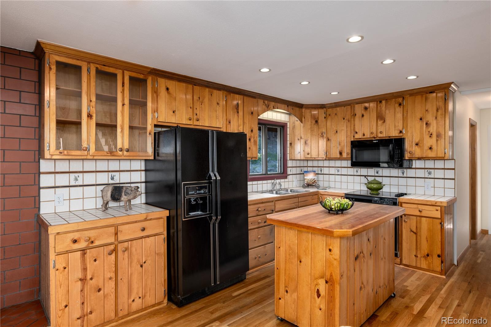 854 Divide View Drive