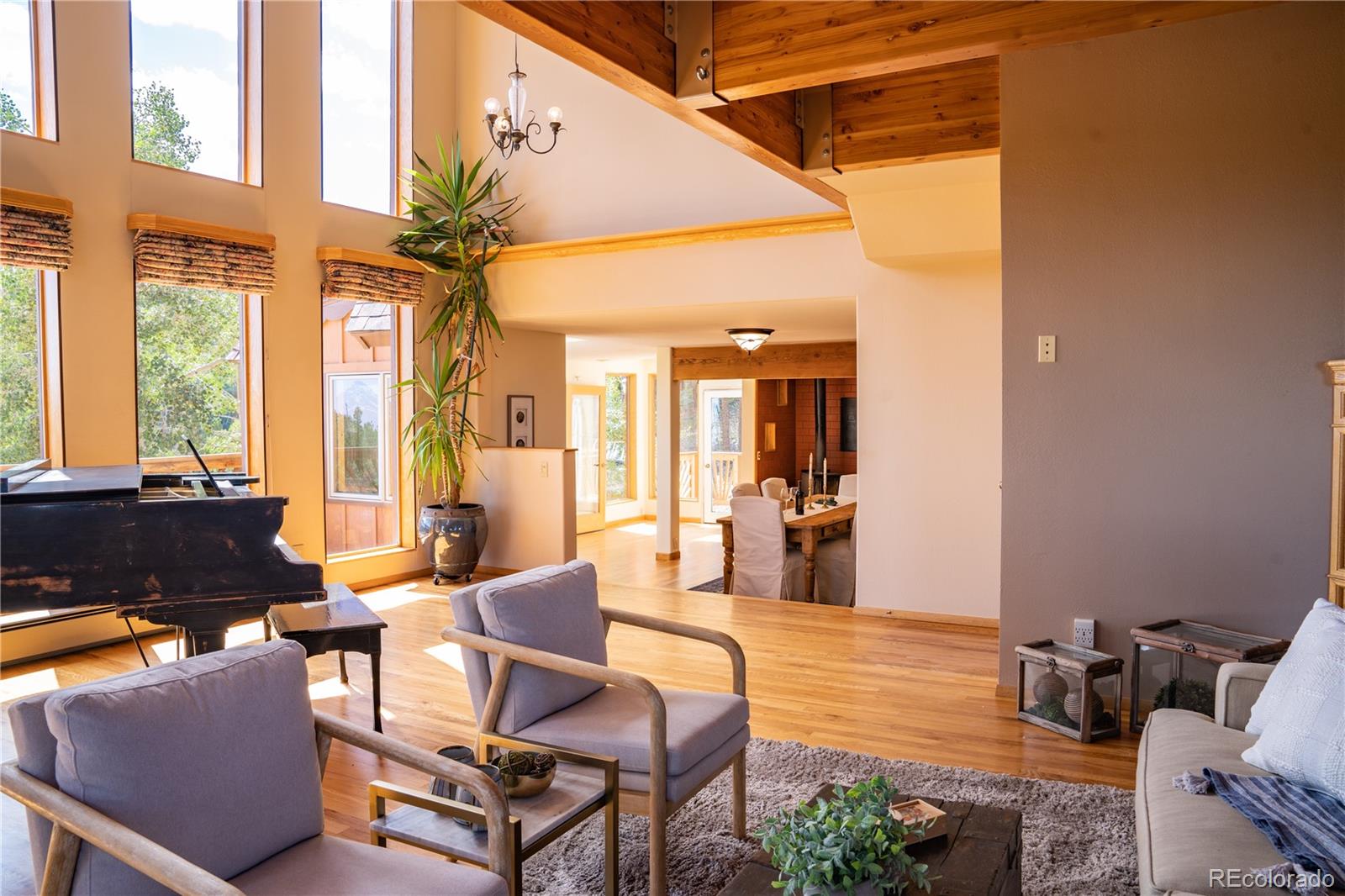 854 Divide View Drive