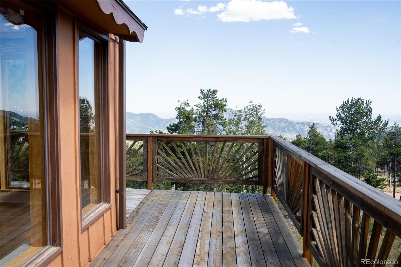 854 Divide View Drive