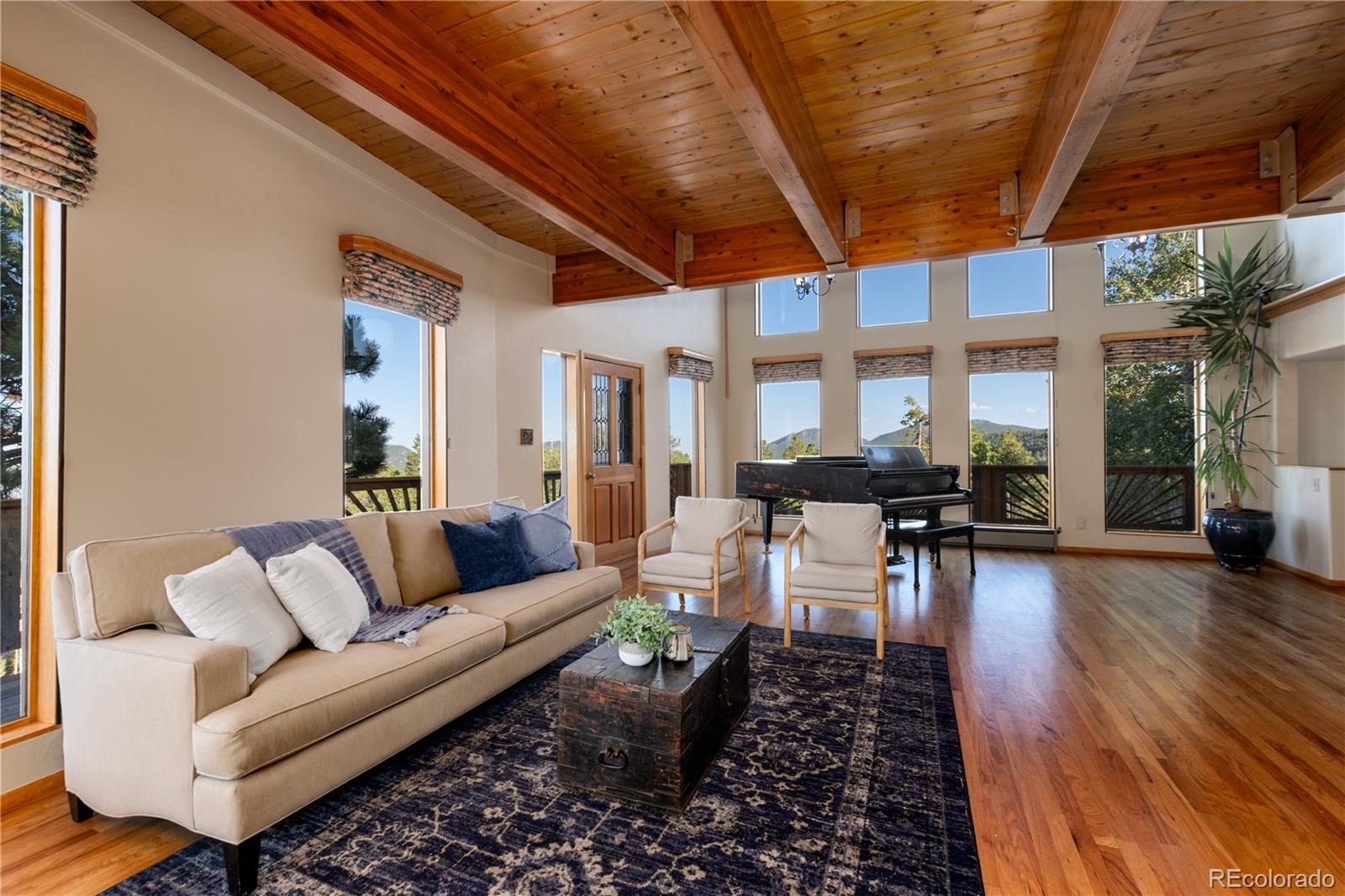 854 Divide View Drive