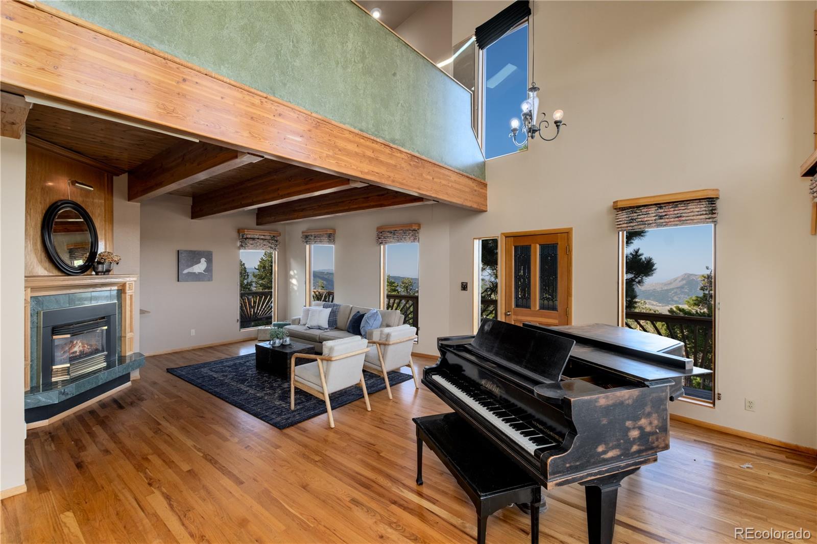 854 Divide View Drive