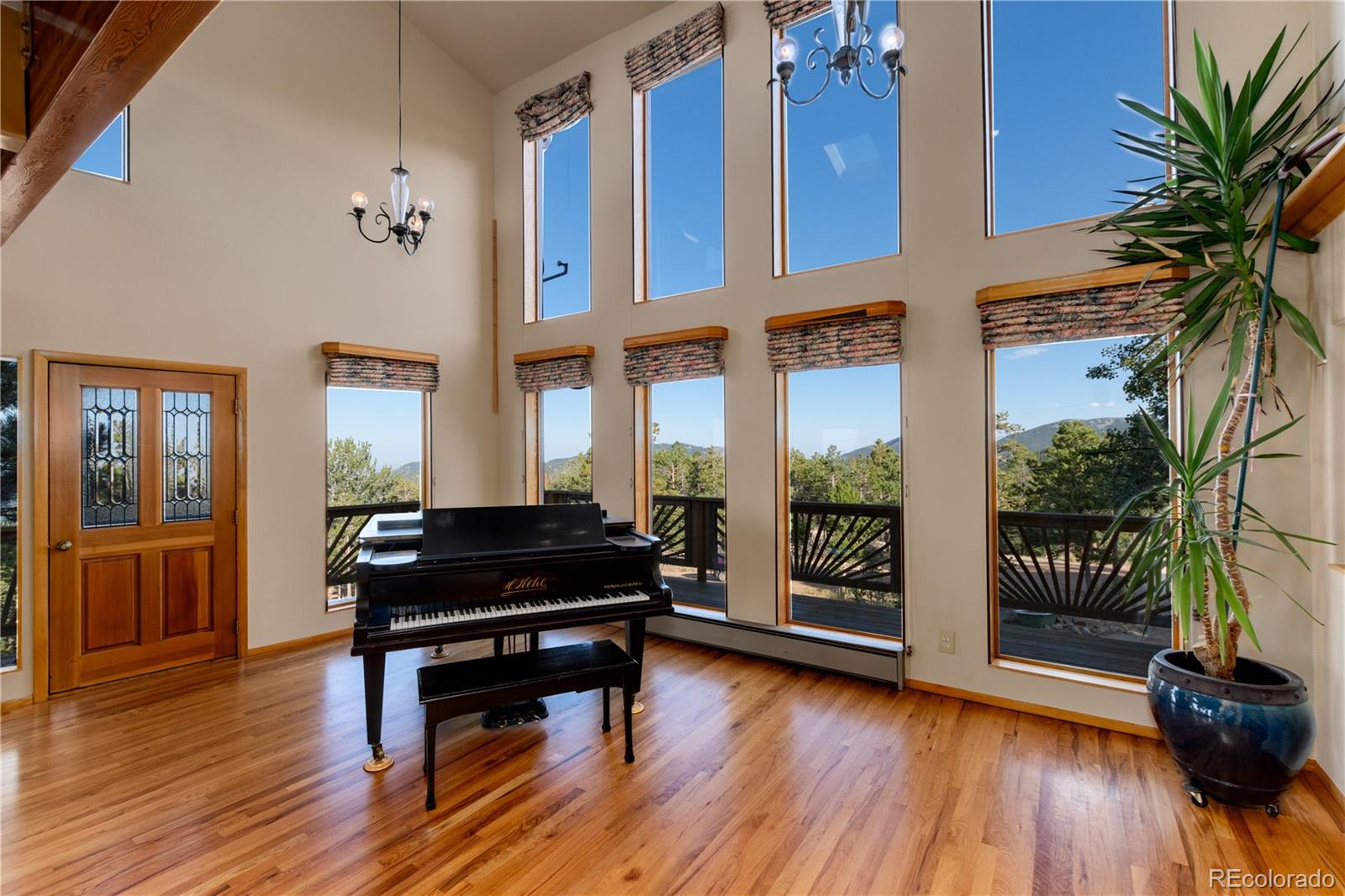 854 Divide View Drive