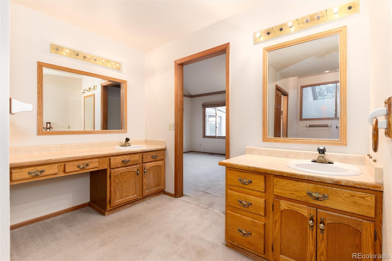 6225 Pine Hollow Drive