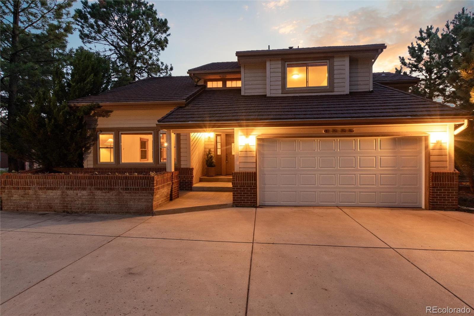 6225 Pine Hollow Drive