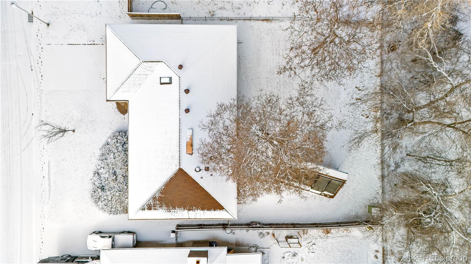 2842 S Newport Street