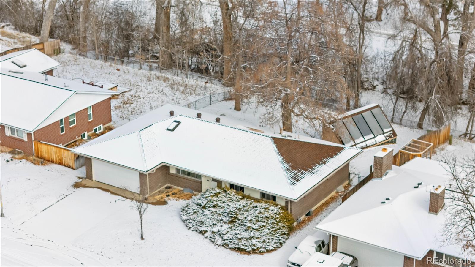 2842 S Newport Street