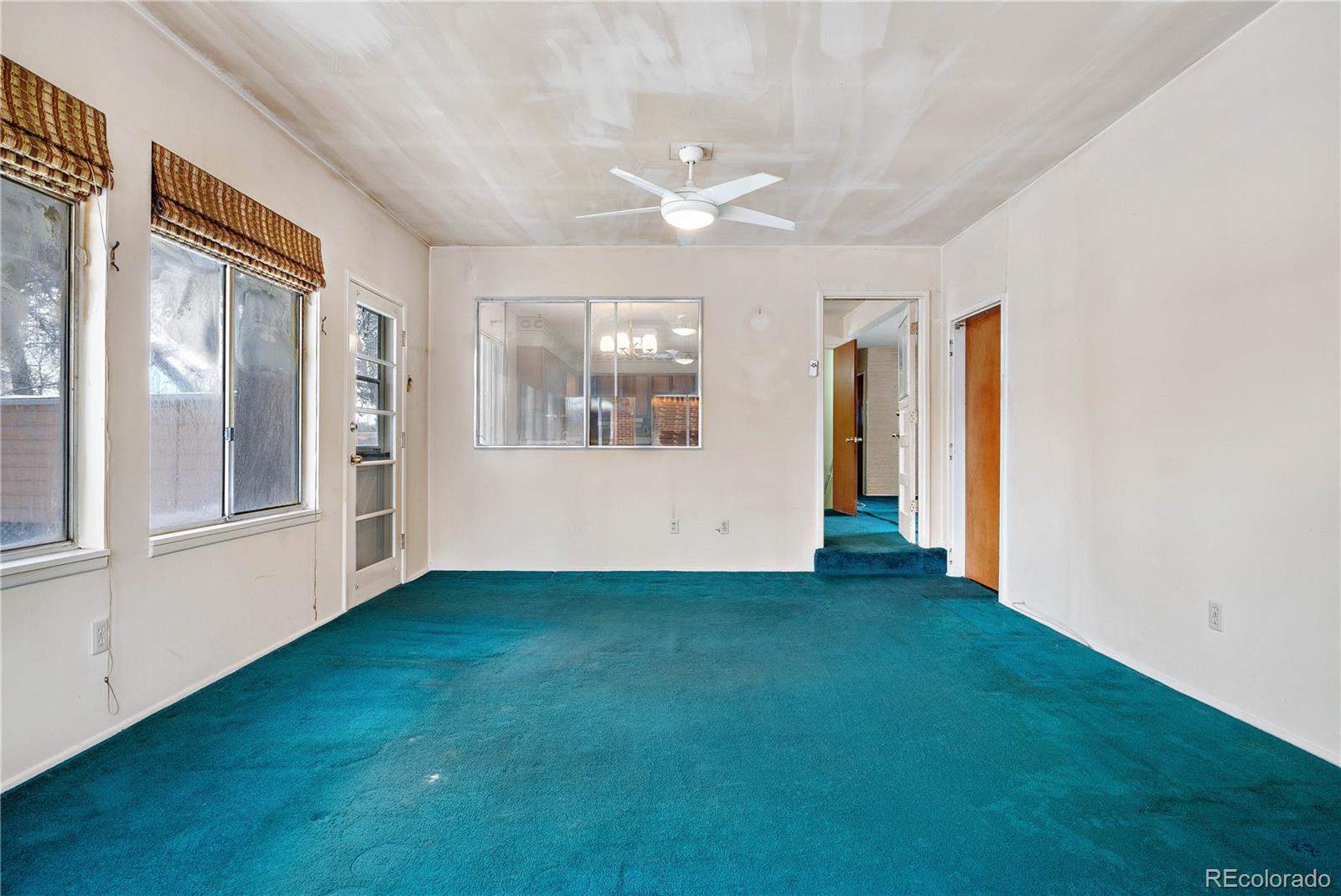 2842 S Newport Street