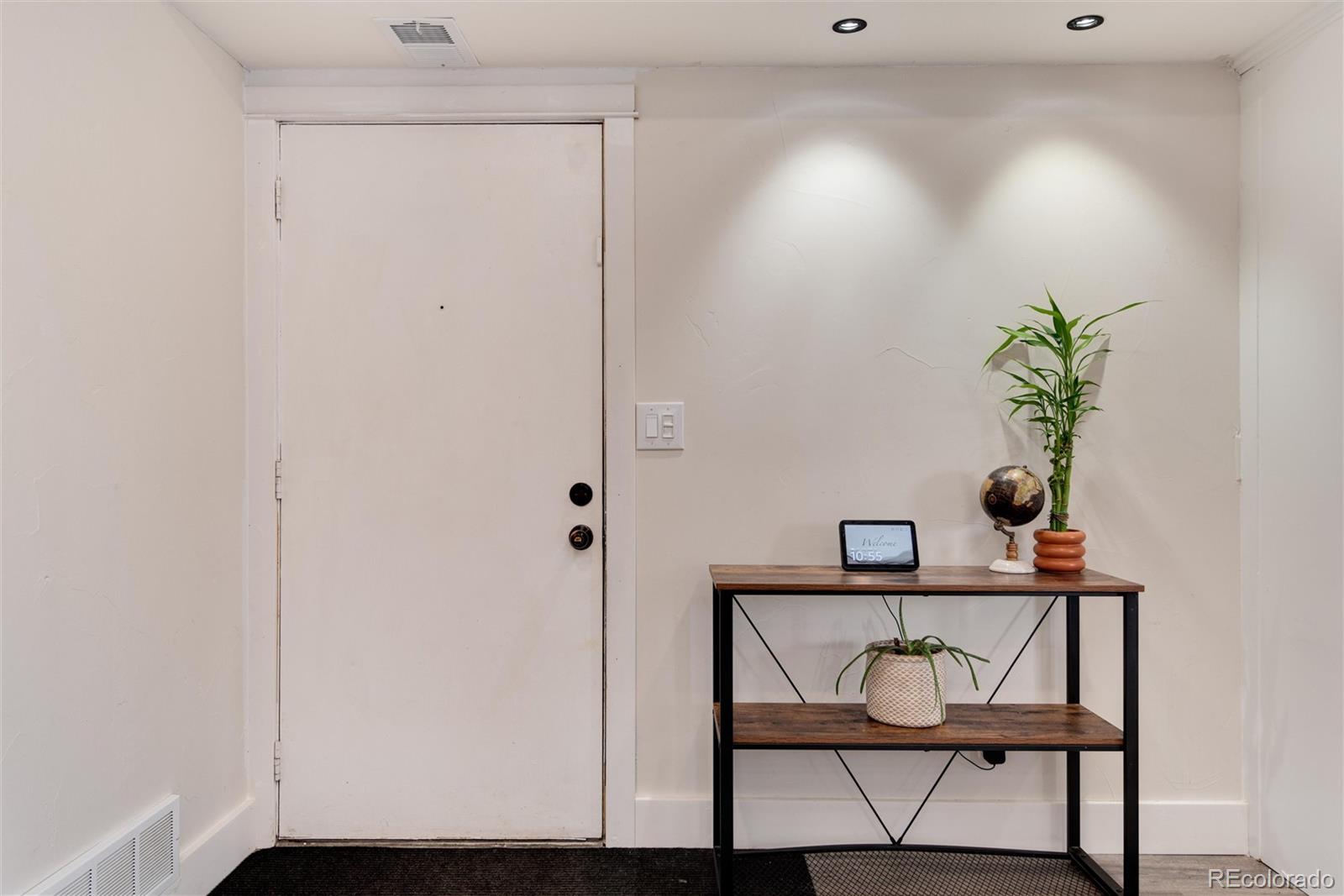 12546 E Cornell Avenue Unit: 201