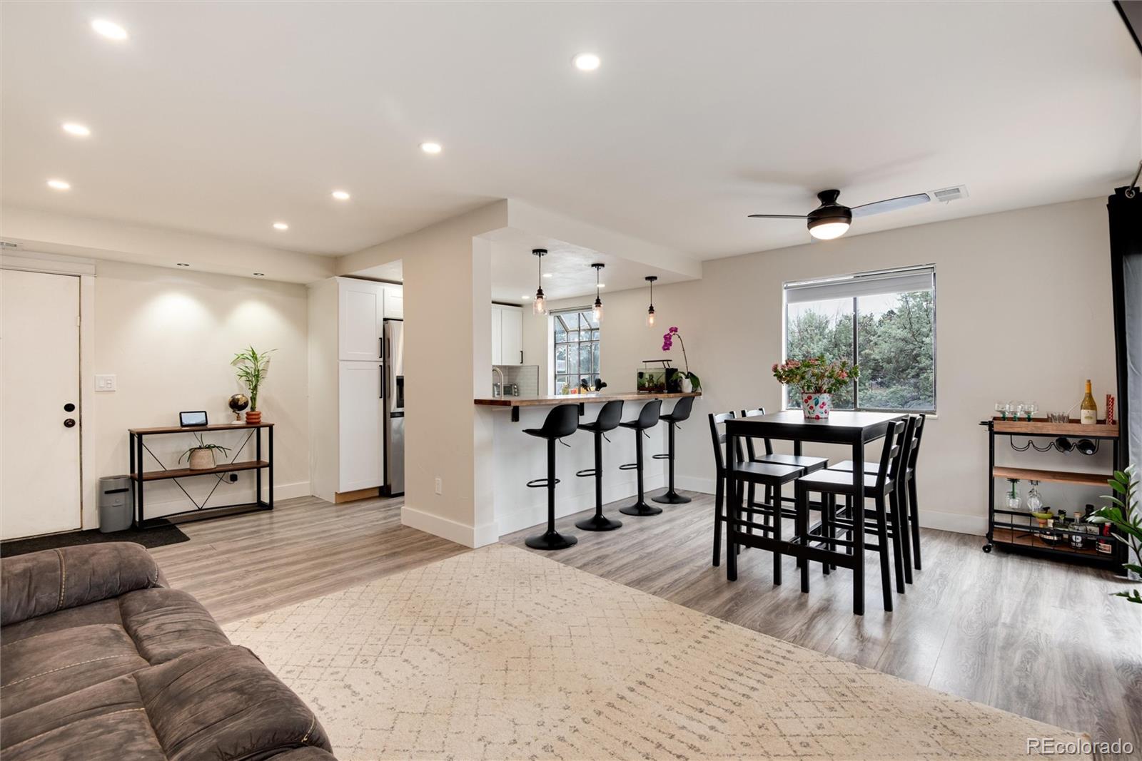 12546 E Cornell Avenue Unit: 201