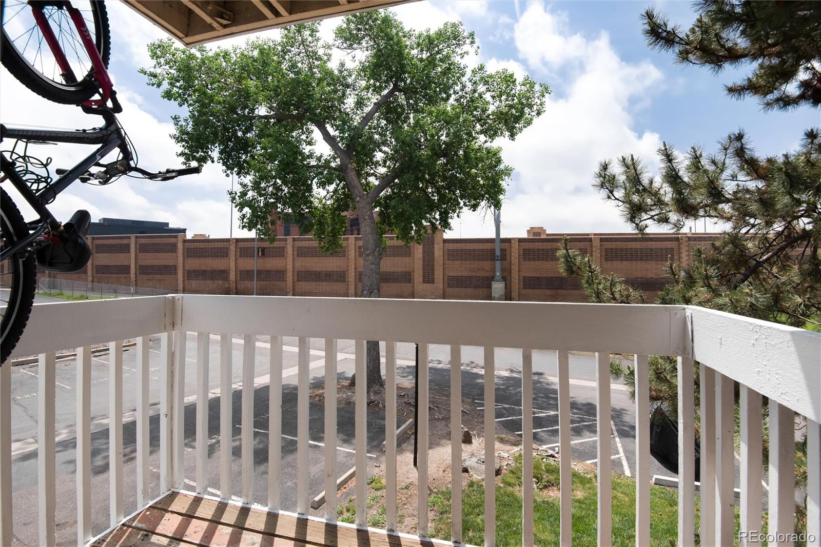 12546 E Cornell Avenue Unit: 201