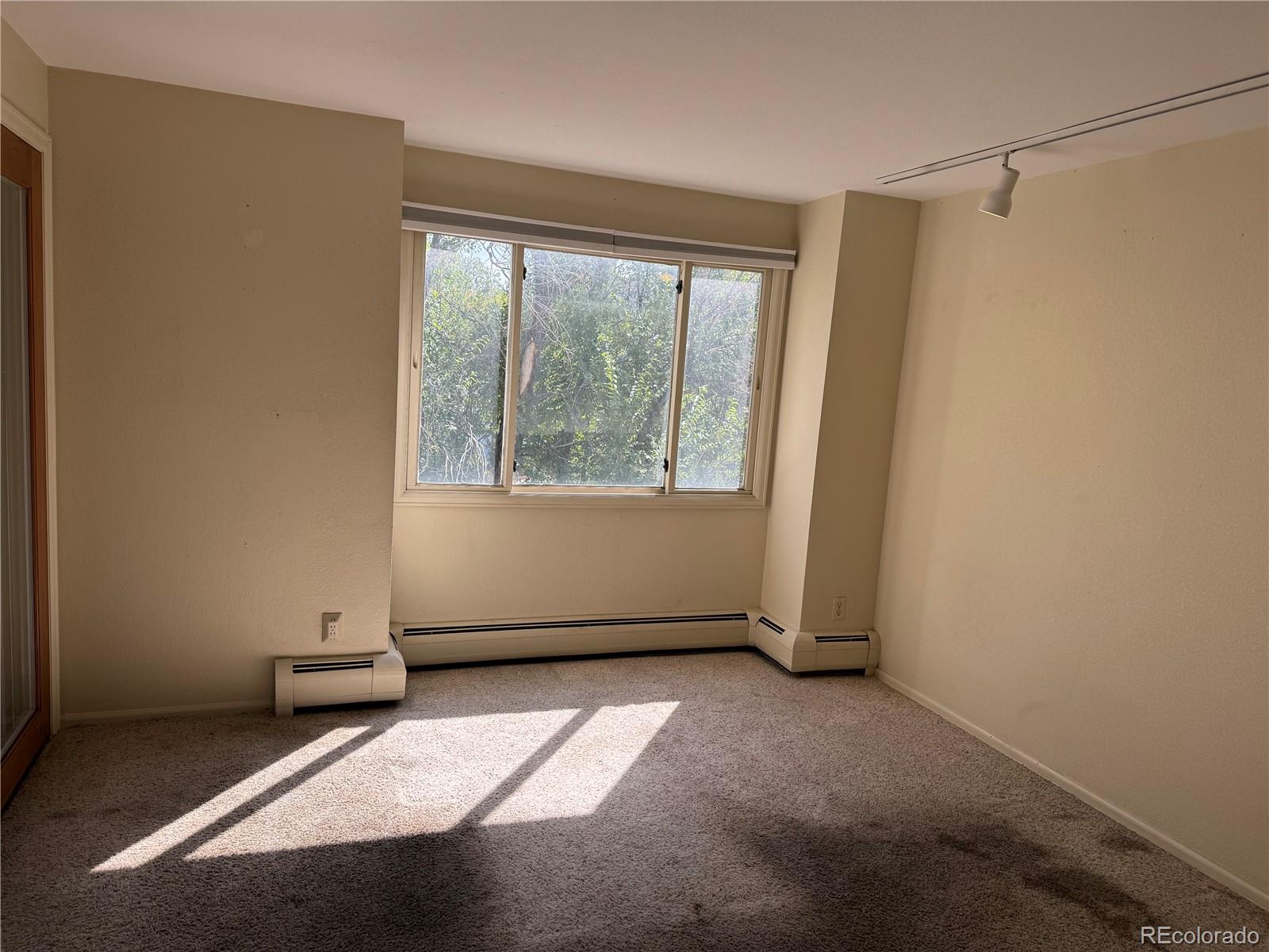 2201 Pearl Street Unit: 104