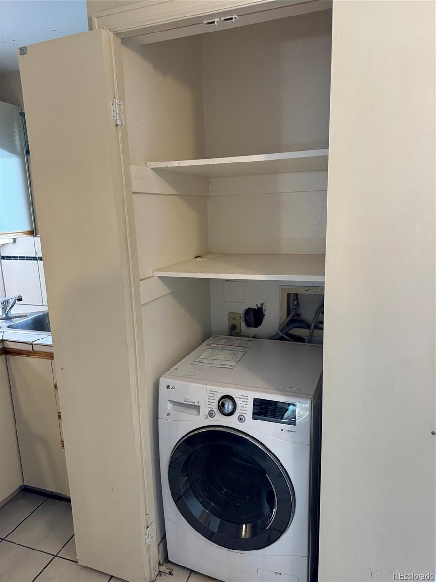 2201 Pearl Street Unit: 104