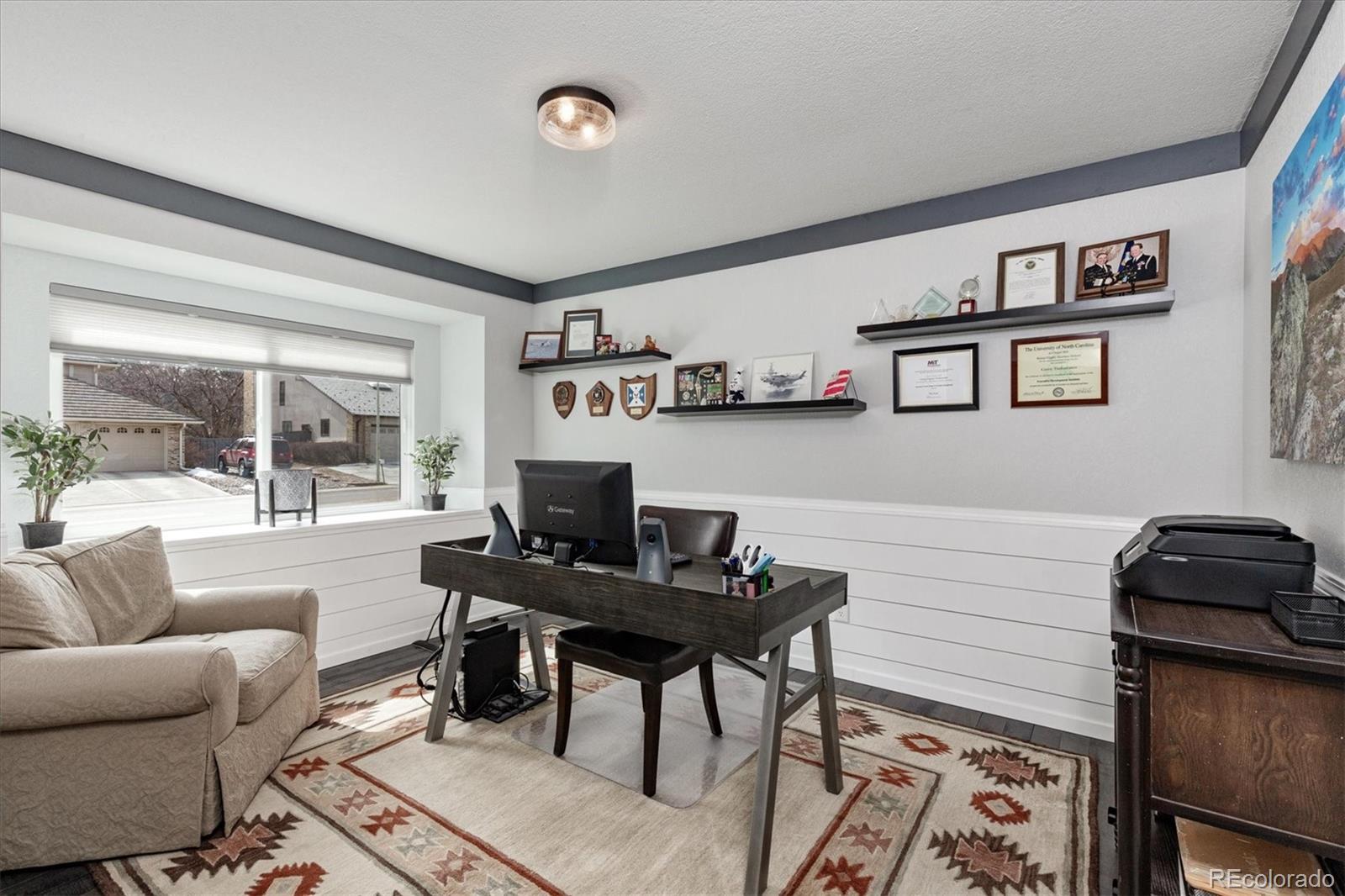 7017 W Elmhurst Avenue