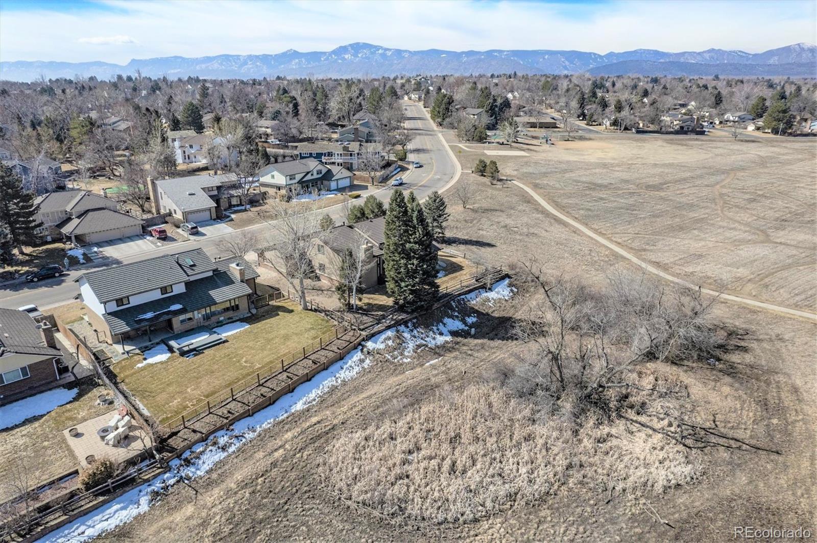 7017 W Elmhurst Avenue