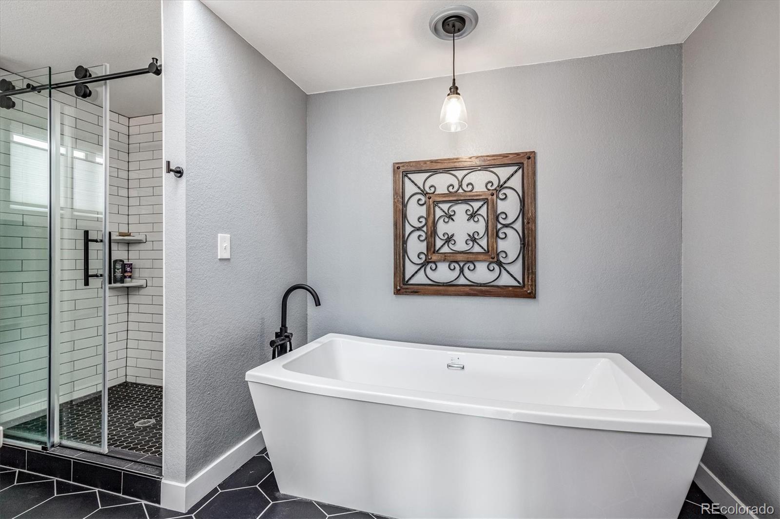 7017 W Elmhurst Avenue