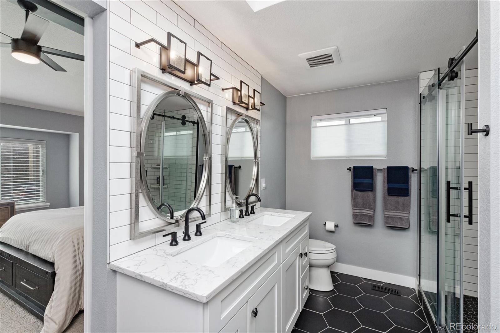 7017 W Elmhurst Avenue