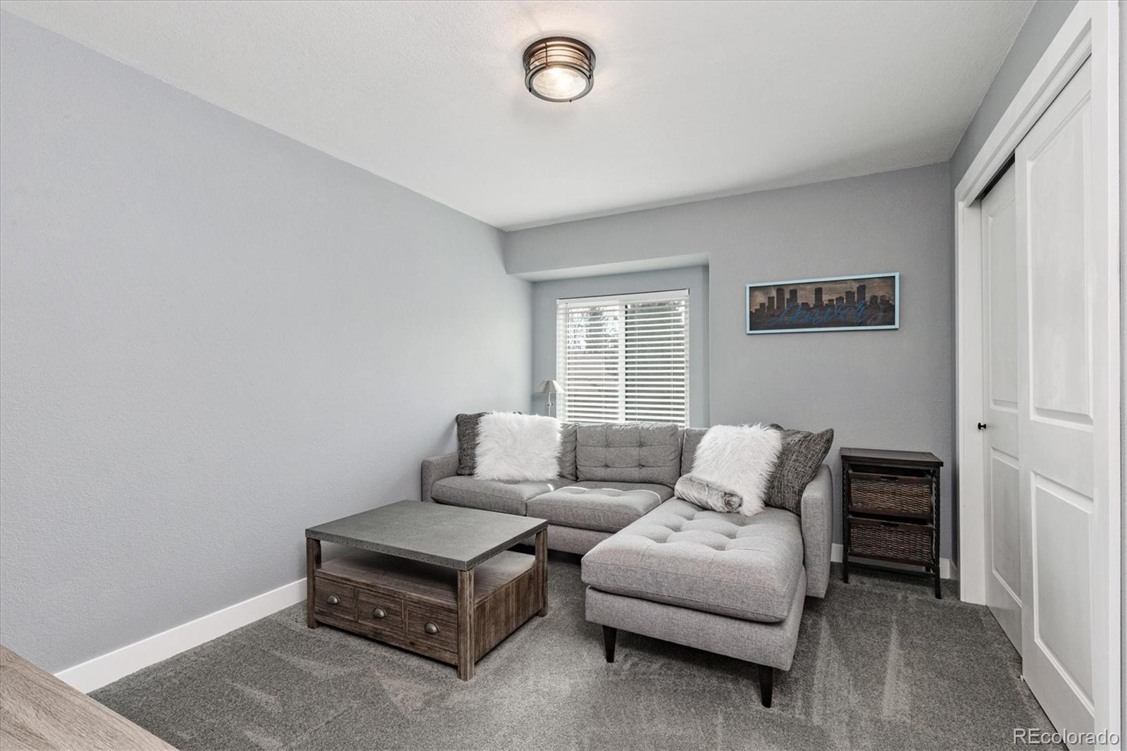 7017 W Elmhurst Avenue