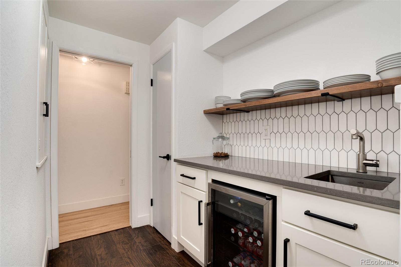 6860 S Steele Street