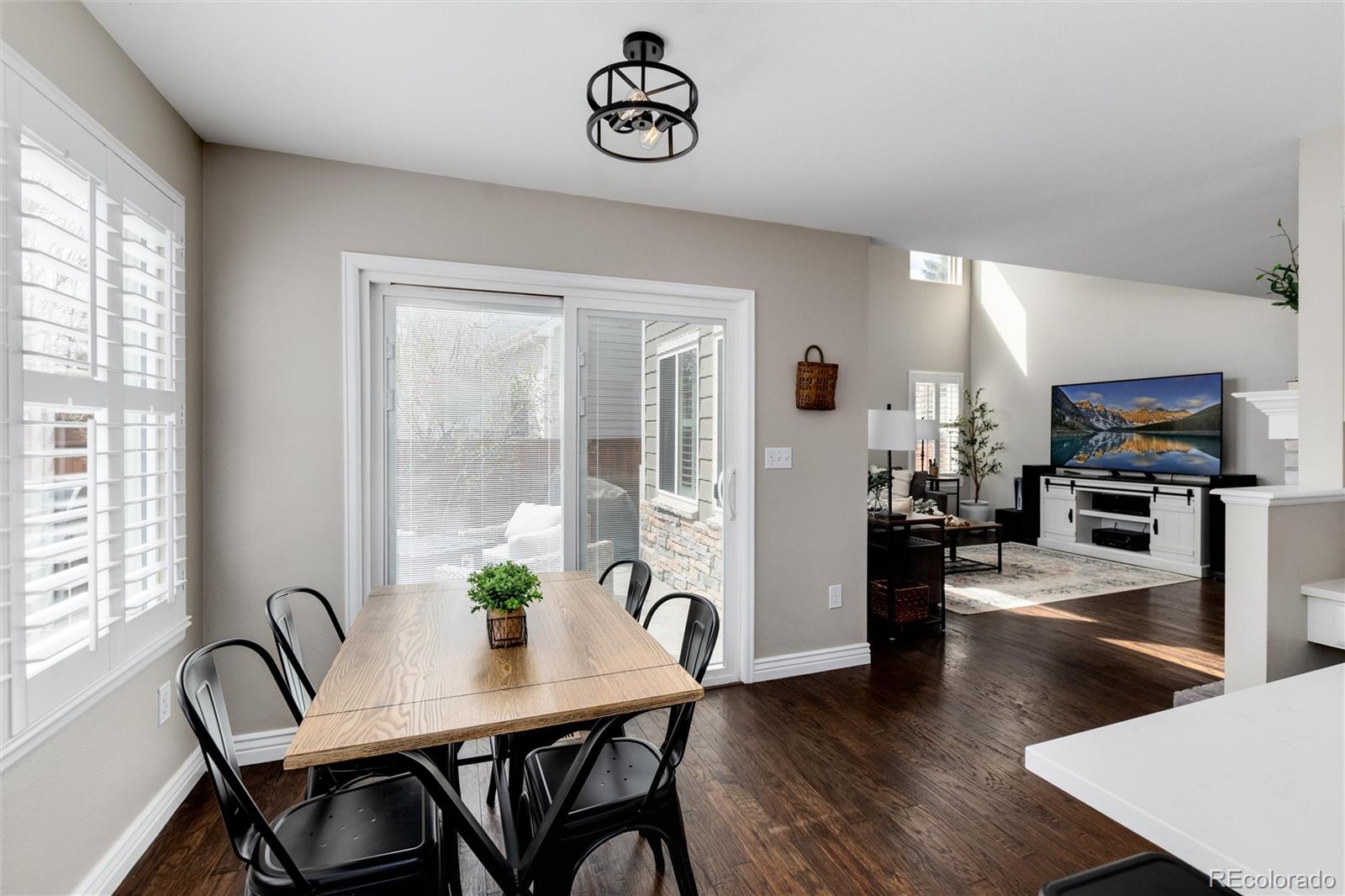 9704 Spring Hill Street