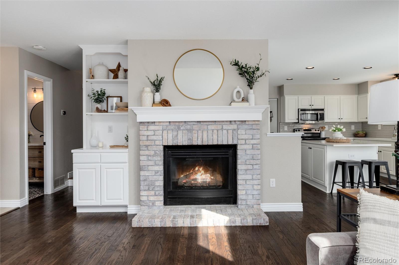 9704 Spring Hill Street