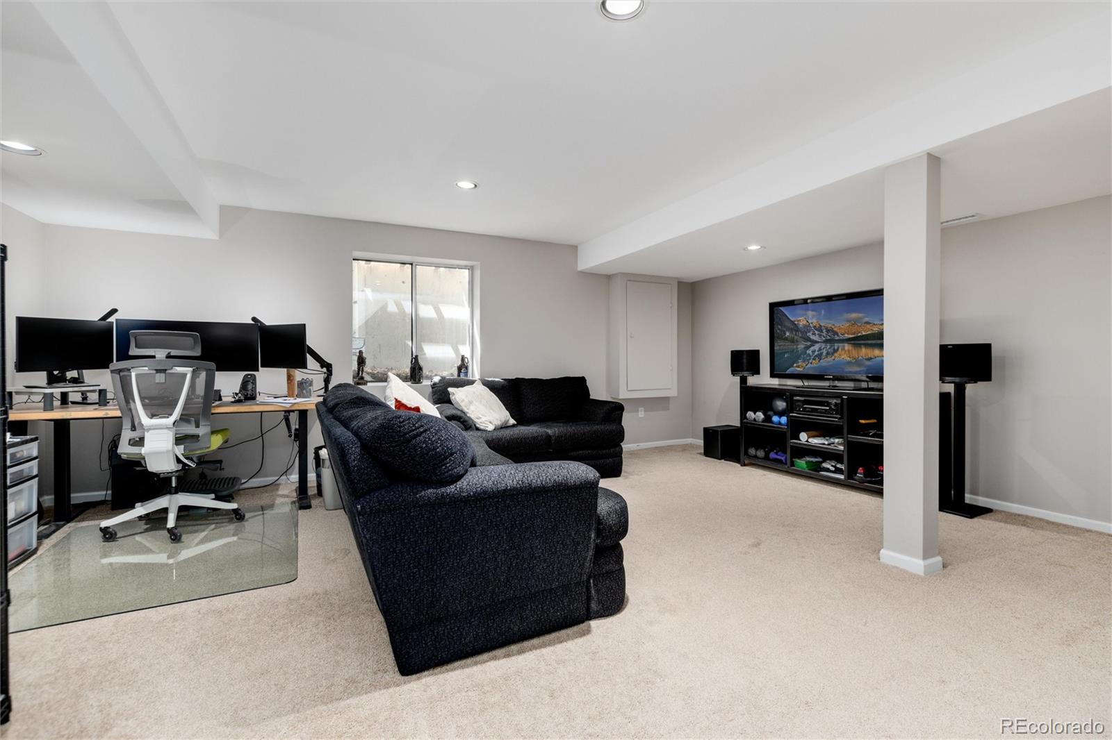 9704 Spring Hill Street