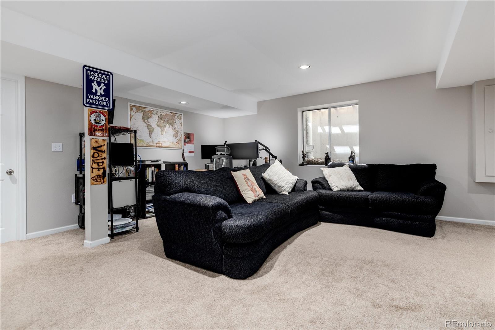 9704 Spring Hill Street