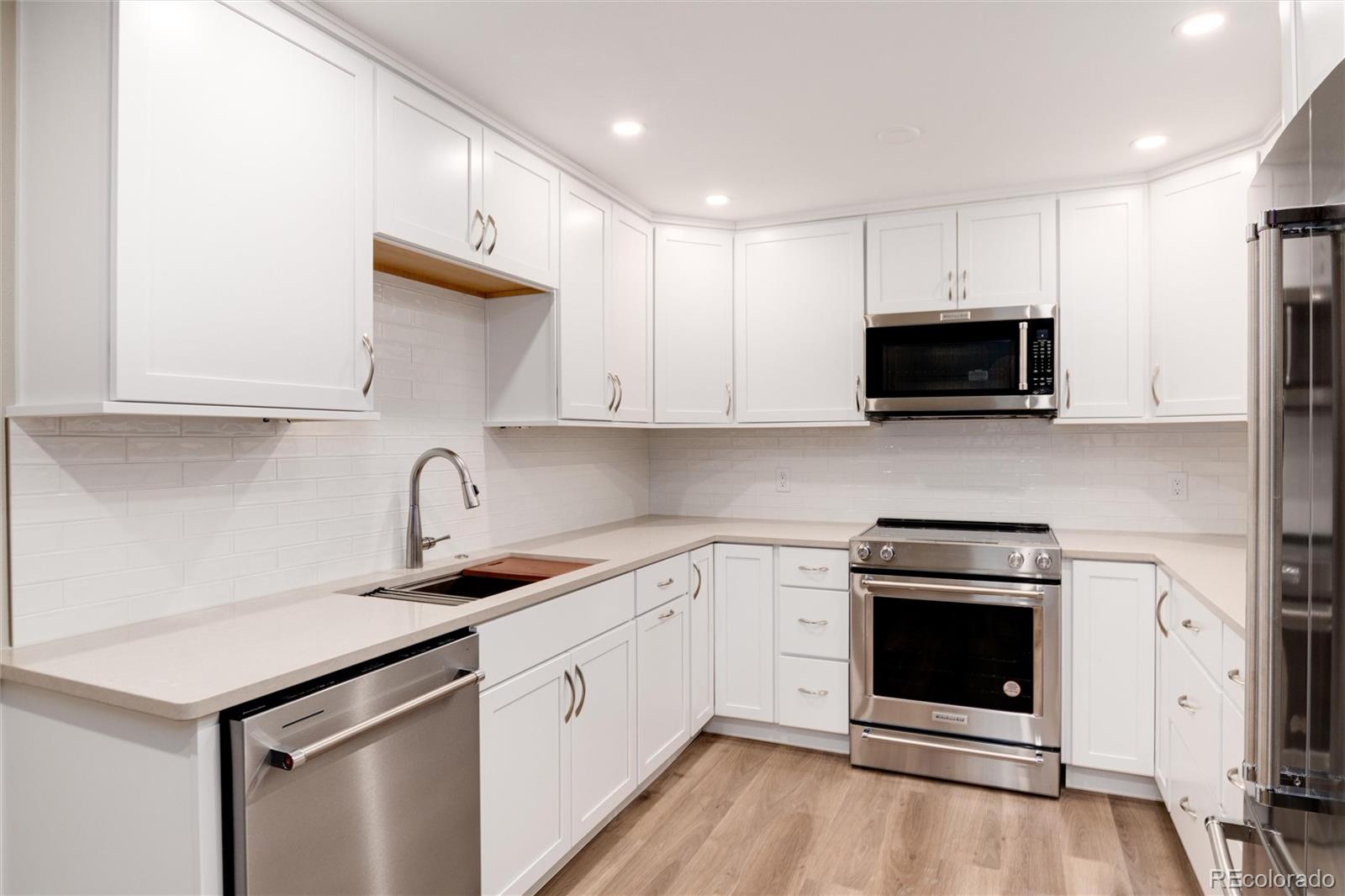 3144 S Wheeling Way Unit: 107