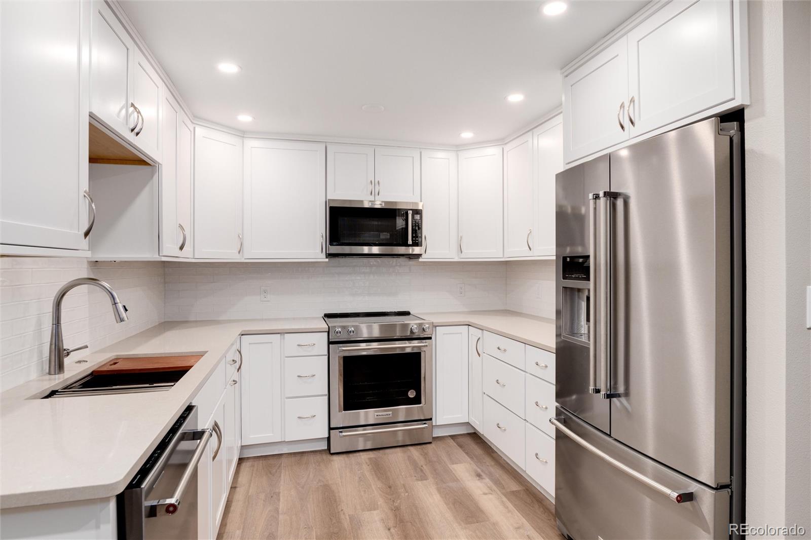 3144 S Wheeling Way Unit: 107