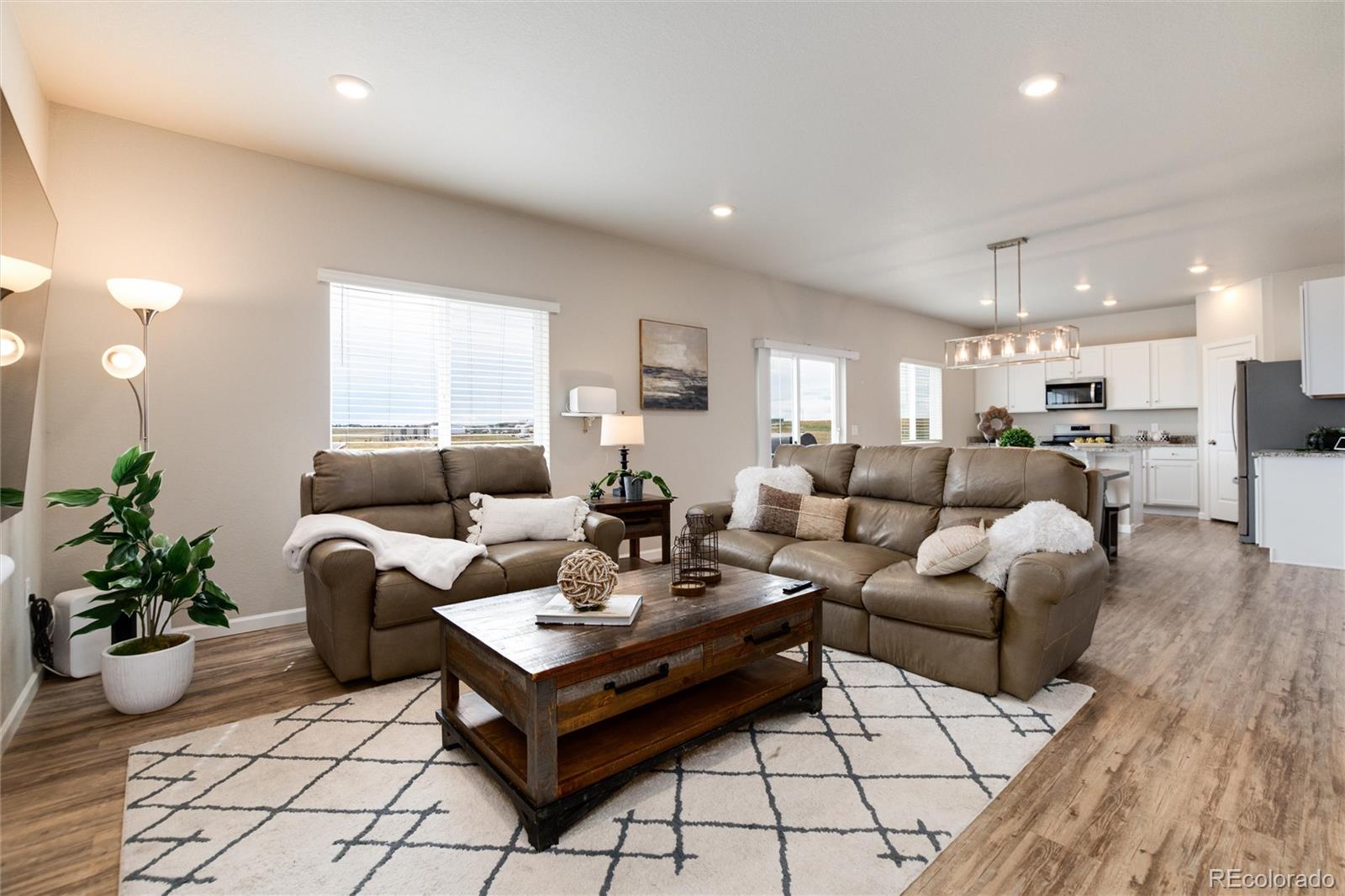 4434 River Highlands Loop