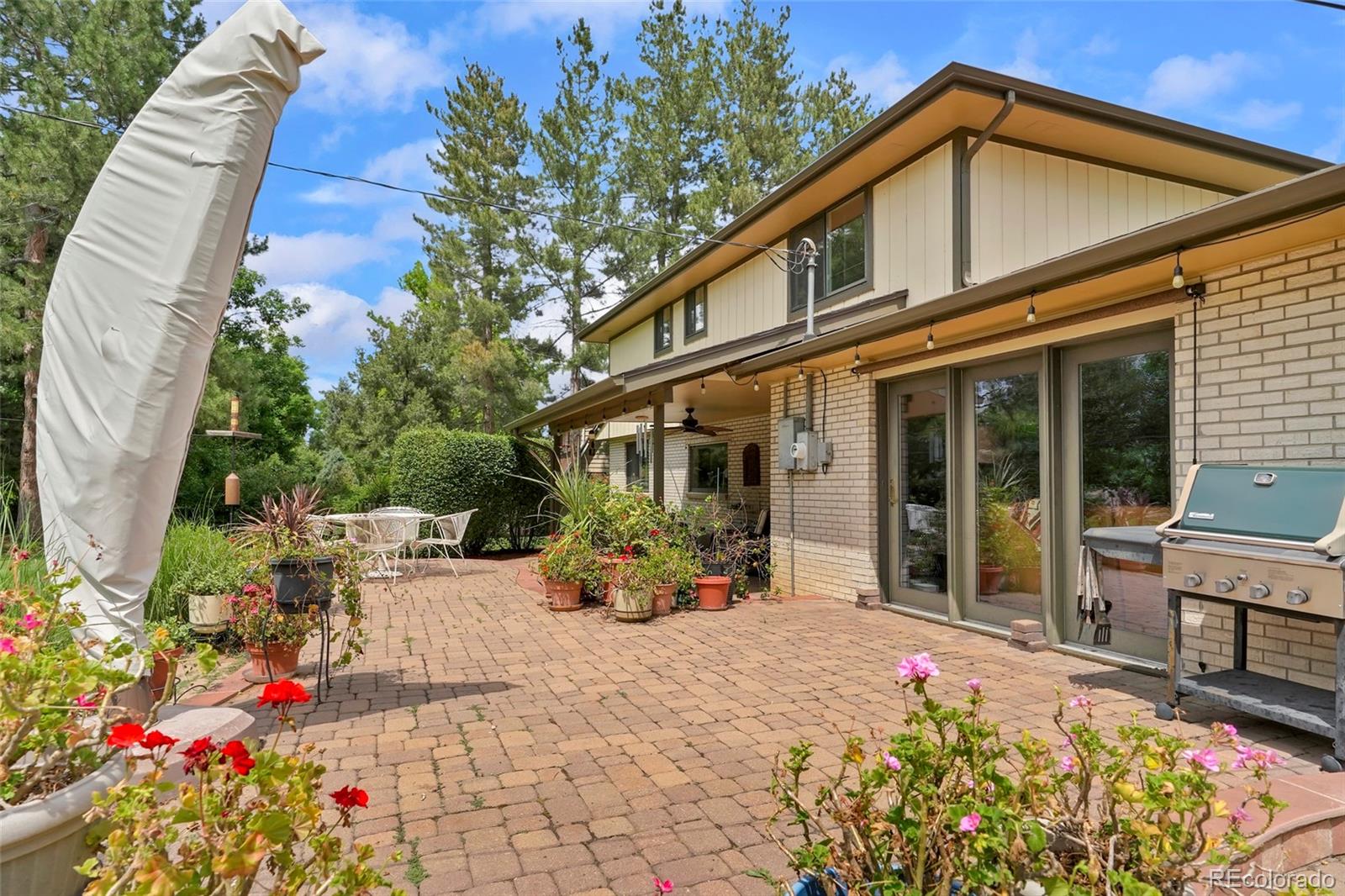 5477 W Portland Drive