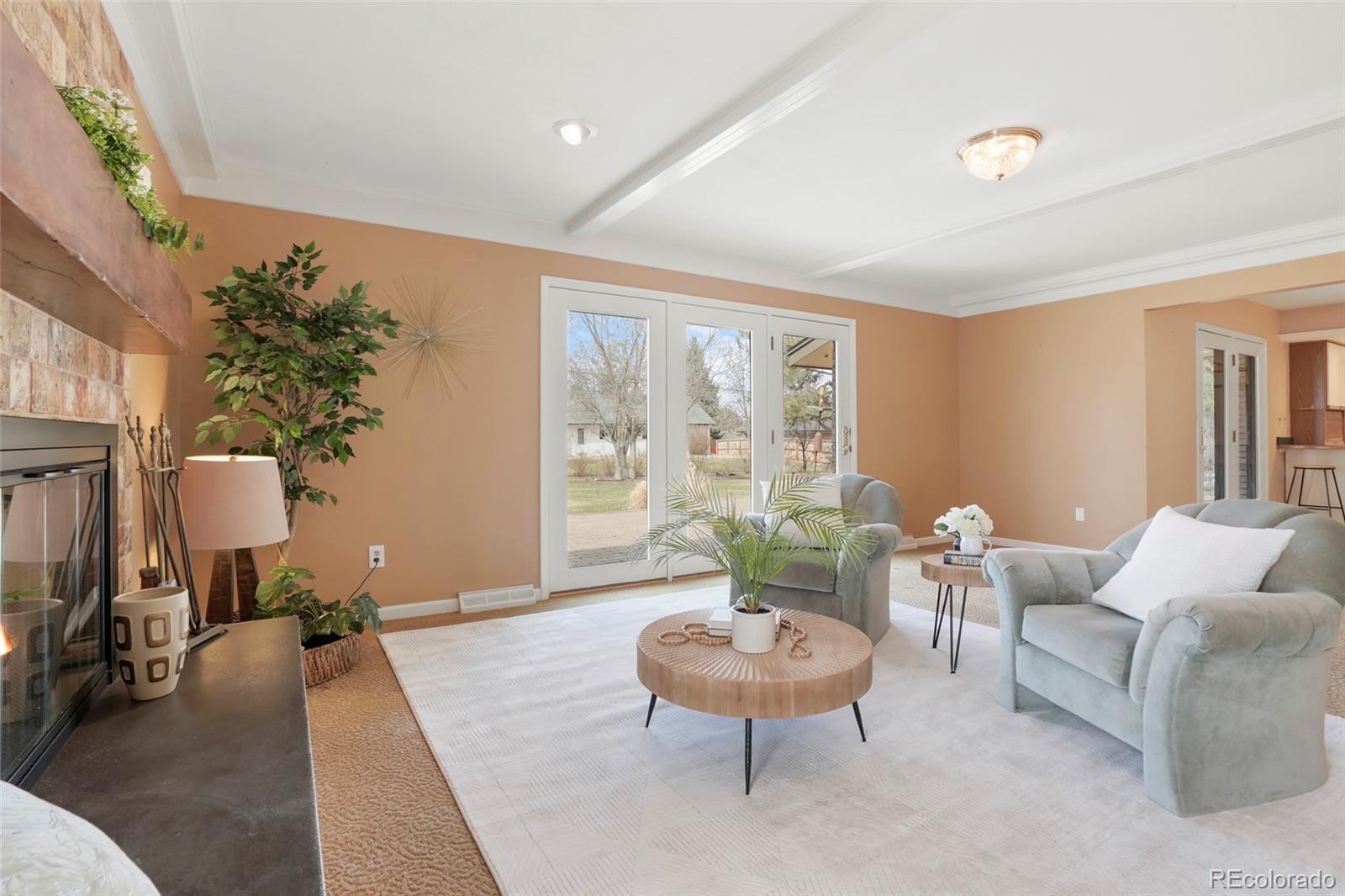 5477 W Portland Drive