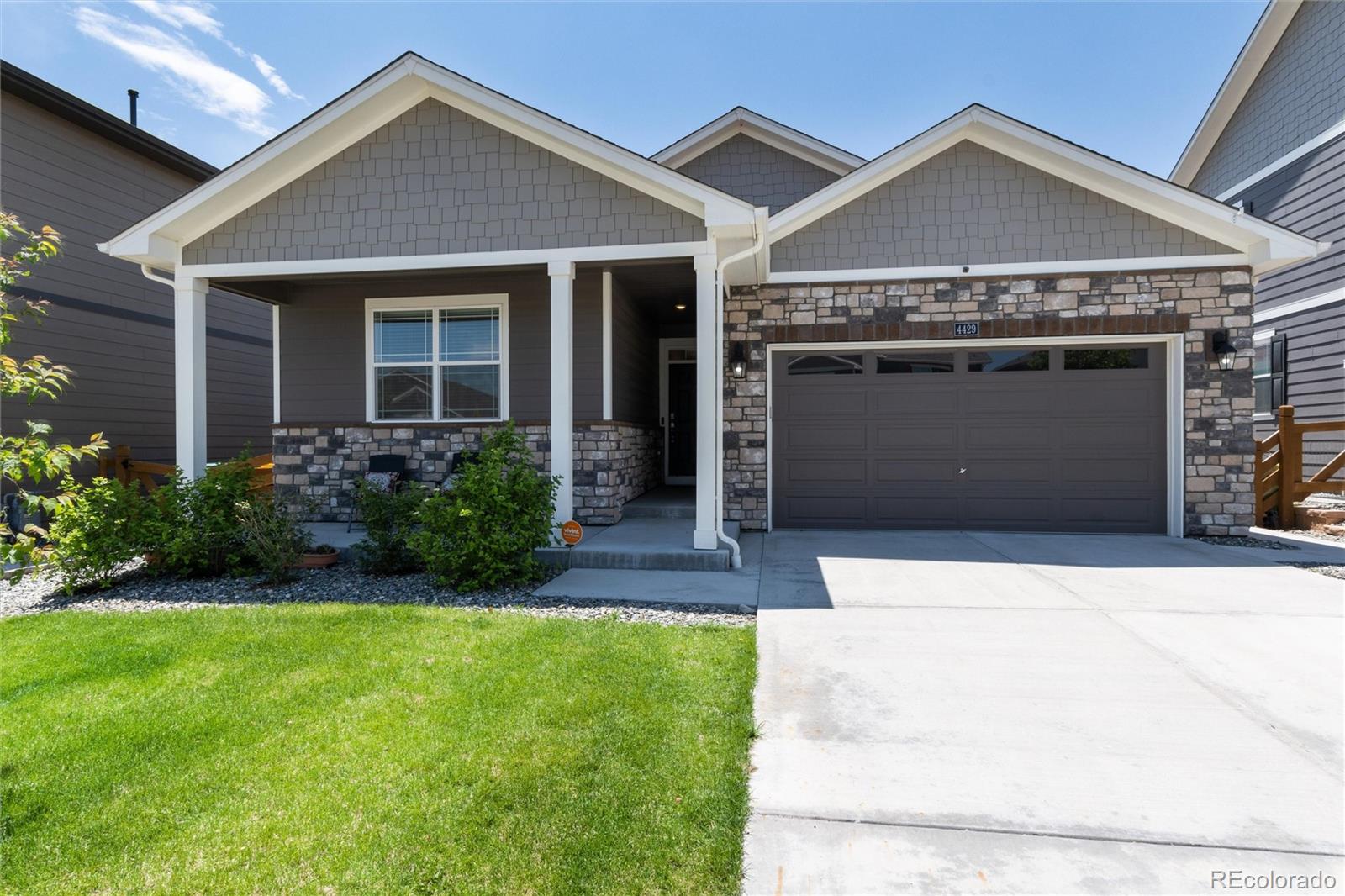 4429 S Valdai Way