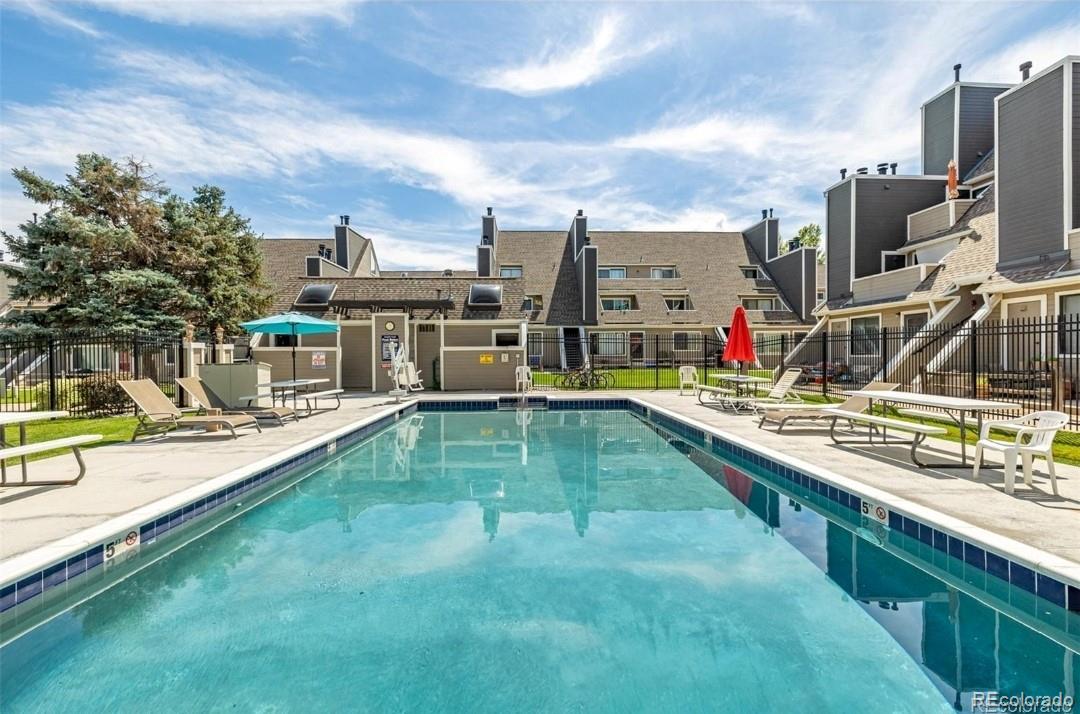 5250 S Huron Way Unit: 10-310