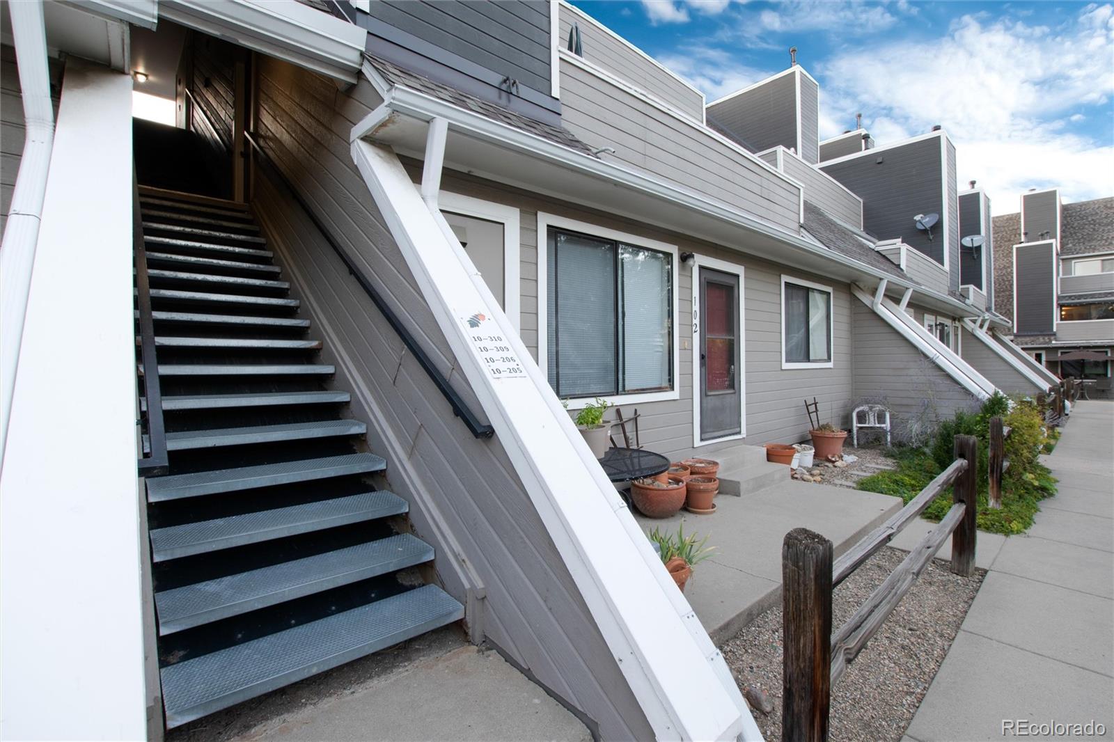 5250 S Huron Way Unit: 10-310