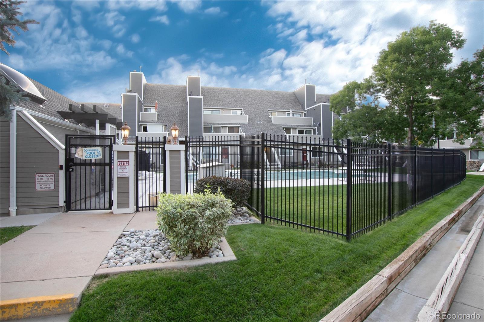 5250 S Huron Way Unit: 10-310