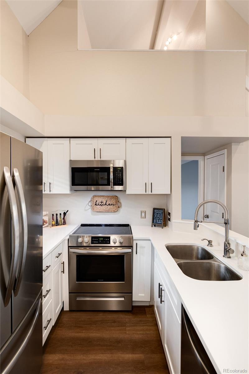 5250 S Huron Way Unit: 10-310