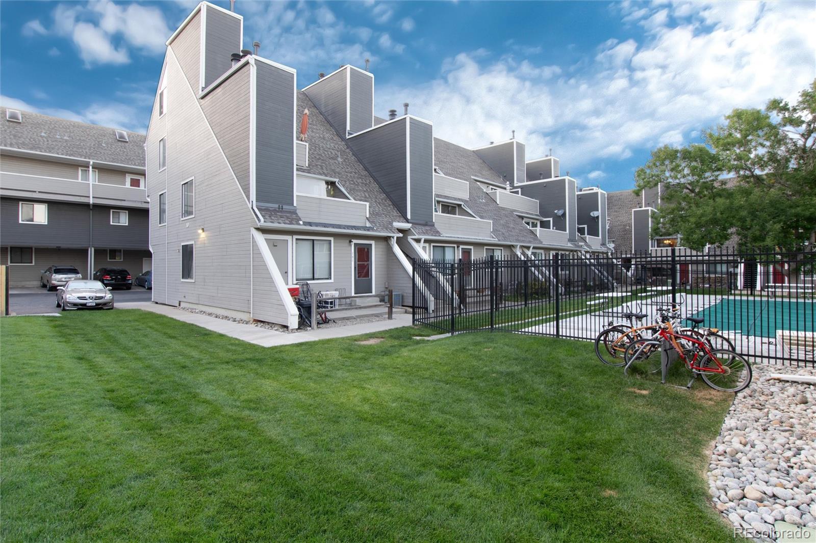 5250 S Huron Way Unit: 10-310