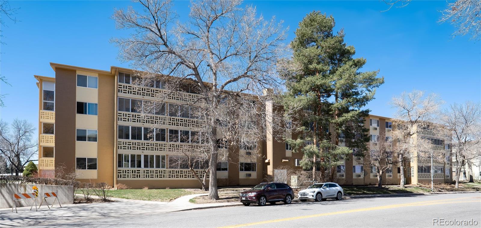 9355 E Center Avenue Unit: 1A