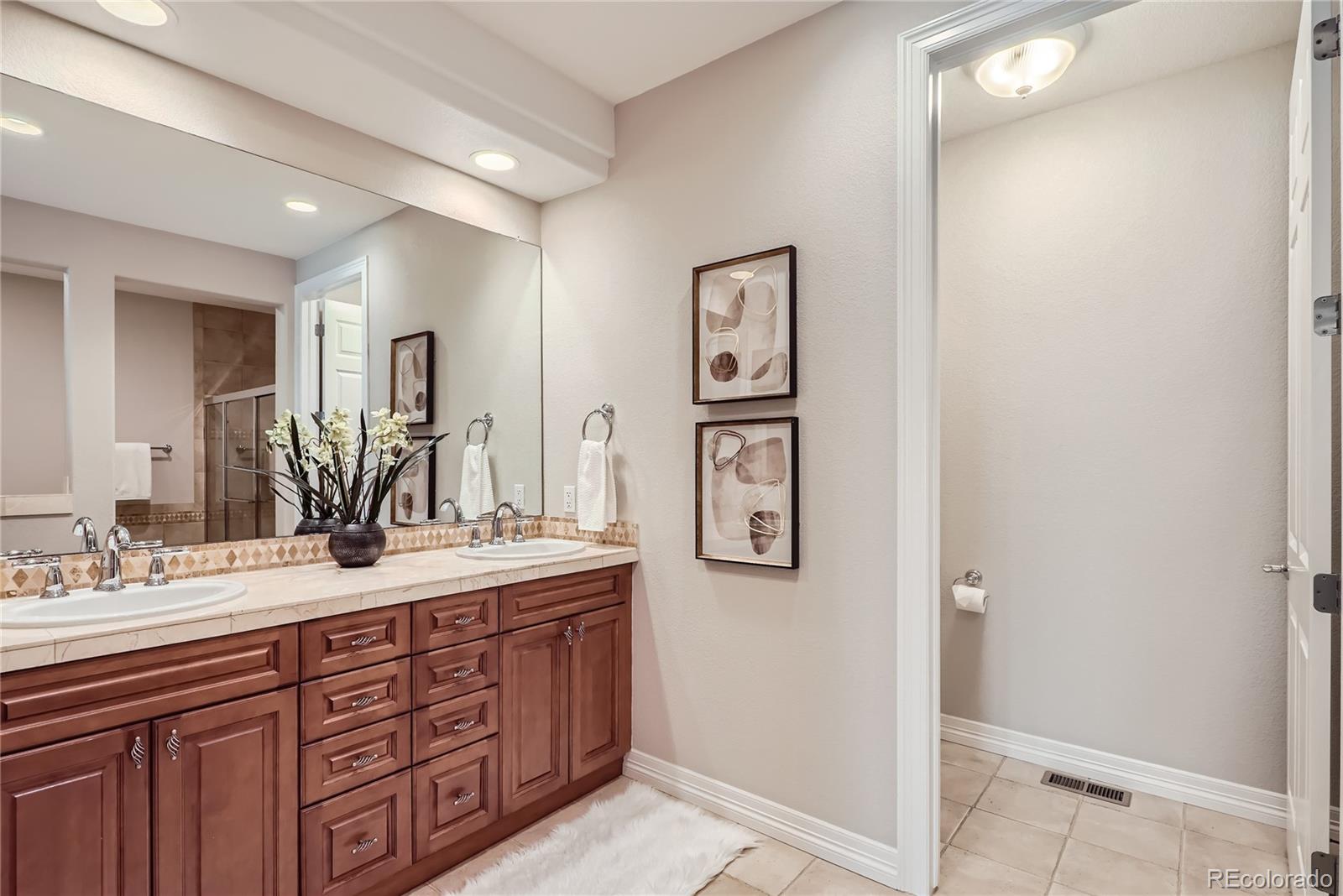 8564 W Quarto Avenue